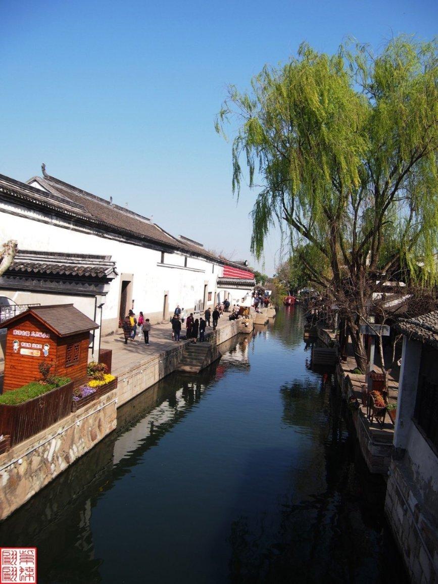 南京作为六朝古都,历史文化底蕴深厚,也是对王安石影响最大地方